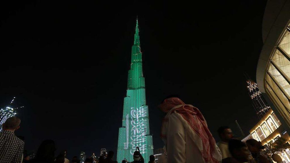 El Burj Khalifa iluminado por el Día Nacional de Arabia Saudita. (The Naional)