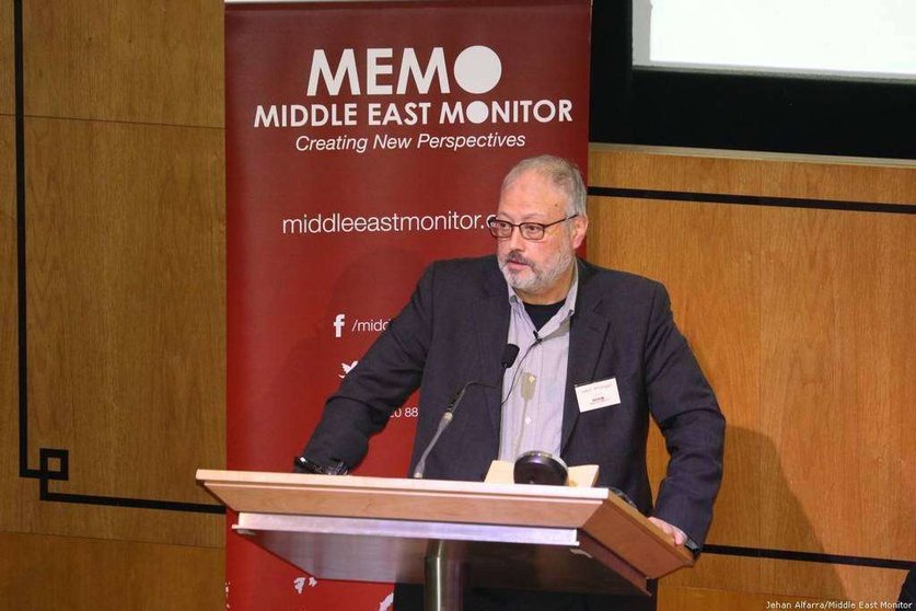 El periodista saudí Jamal Khashoggi participa en una conferencia organizada por MEMO el 29 de septiembre de 2018 en Londres. (Jehan Alfarra/Middle East Monitor)