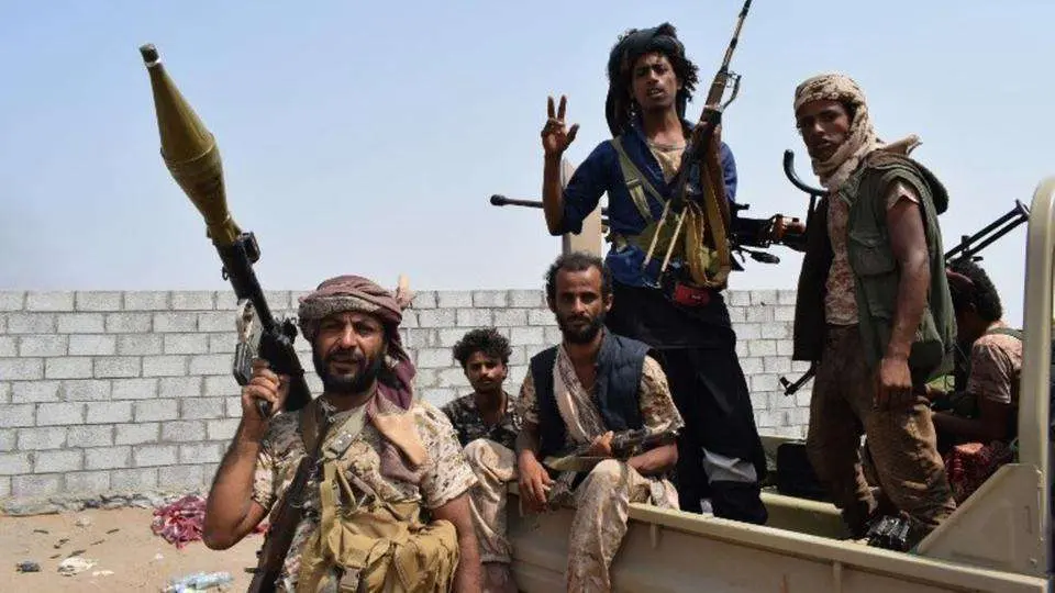 Integrantes del Ejército de Yemen en la ciudad de Hodeidah. (Fuente externa)