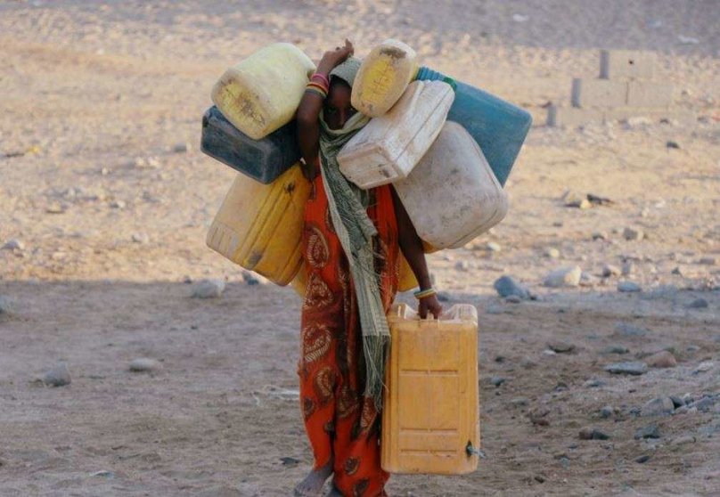 En la imagen de Reuters, un niño en Adén, al sur de Yemen.
