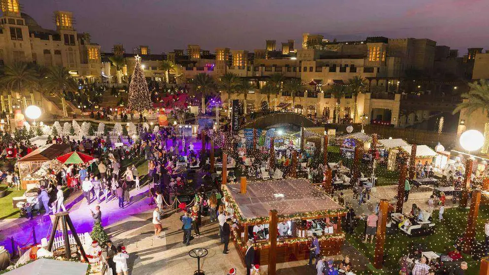 Madinat Jumeirah se convierte en un pueblo alemán por Navidad.