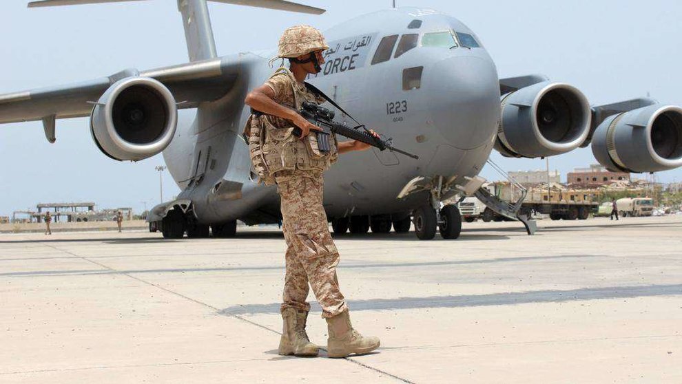 Un soldado de Emiratos Árabes en Adén.