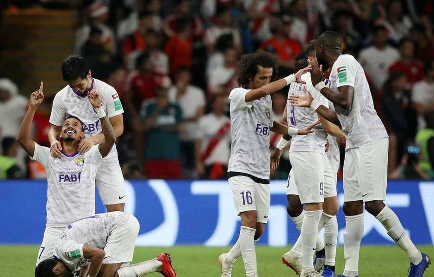 Los jugadores de Al Ain muestran su alegría durante el partido que les enfrentó a los argentinos del River Plate. (fifa.com)