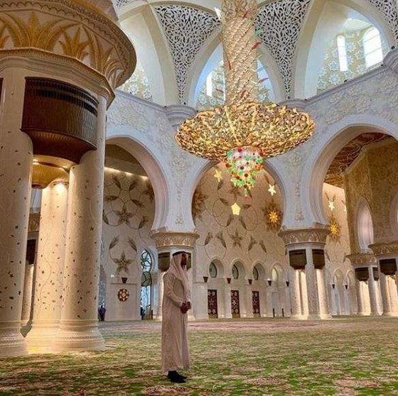 Sergio Ramos en la Gran Mezquita de Abu Dhabi.