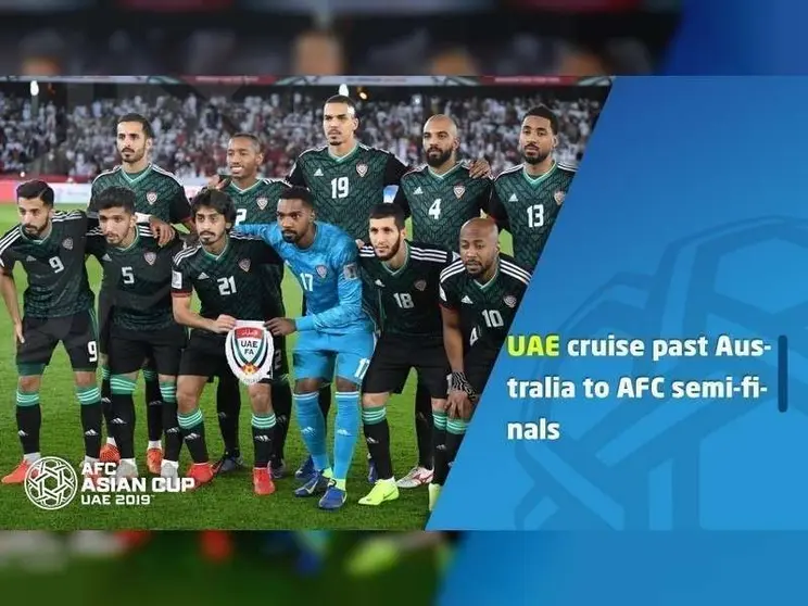 Una imagen de la alineación inicial de la Selección de fútbol de EAU que eliminó a Australia.