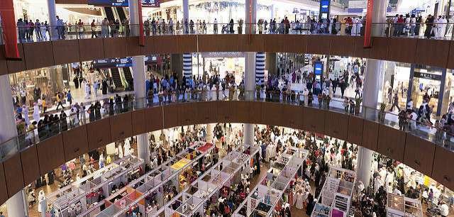 Una imagen del interior de Dubai Mall. (Neekoh, Flickr)