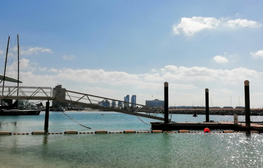 Una imagen de la playa de Khalidiya en Abu Dhabi. (EL CORREO)