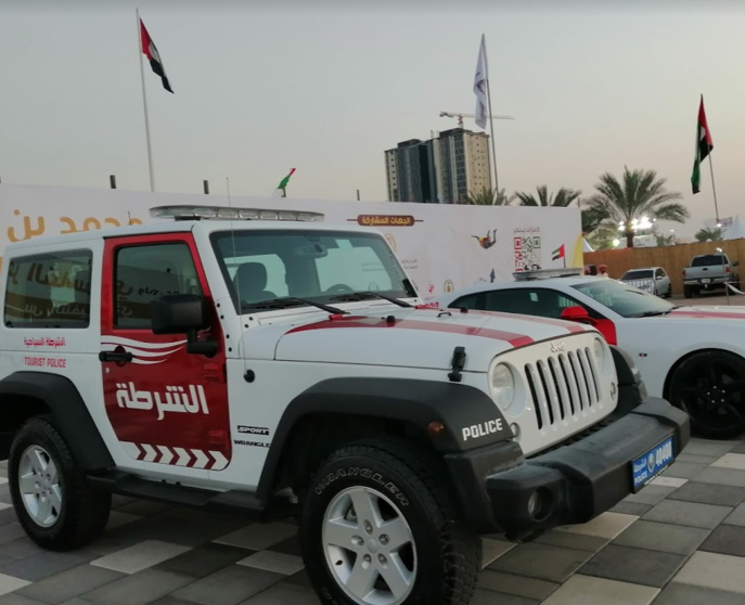 Patrullas de policía en Emiratos Árabes Unidos. (EL CORREO)