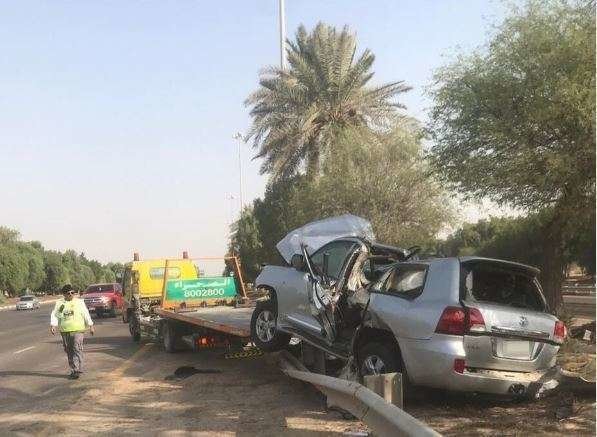 Imagen de un vehículo accidentado en Emiratos Árabes. 