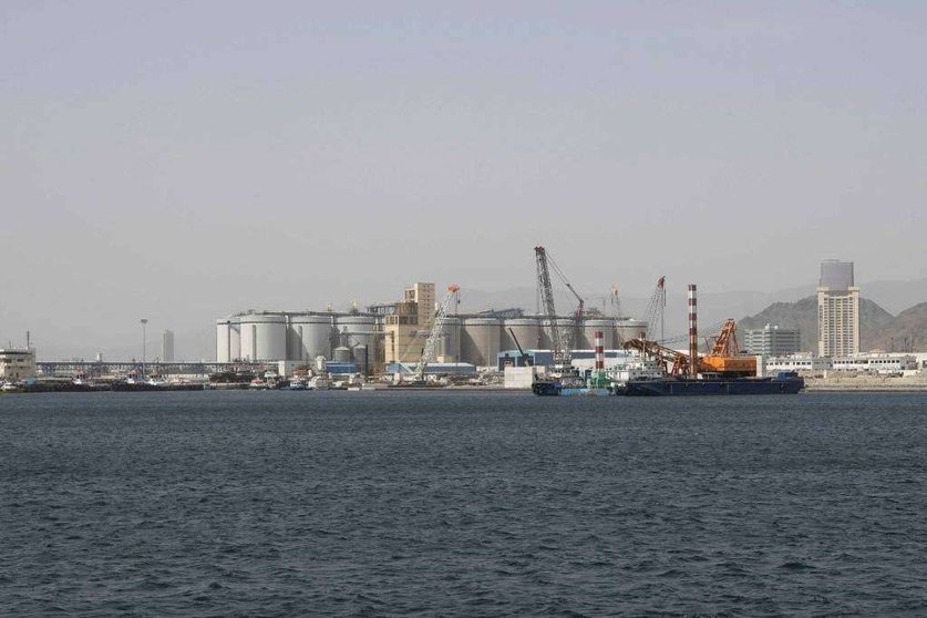 Una imagen de la agencia WAM del Puerto de Fujairah.