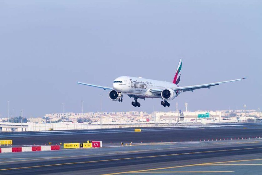 Un avión procedente de Seattle aterriza en Dubai. (DXB)