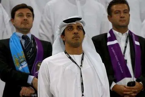 El jeque Mansour en el estadio Etihad de Manchester.