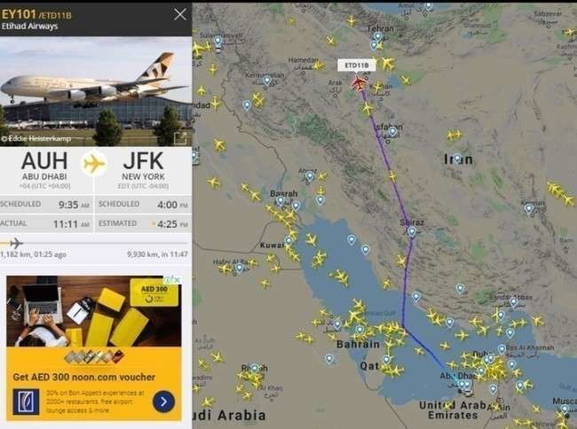 Flightradar24 rastrea un vuelo de Ethiad desde Abu Dhabi al aeropuerto JFK de Nueva York. 