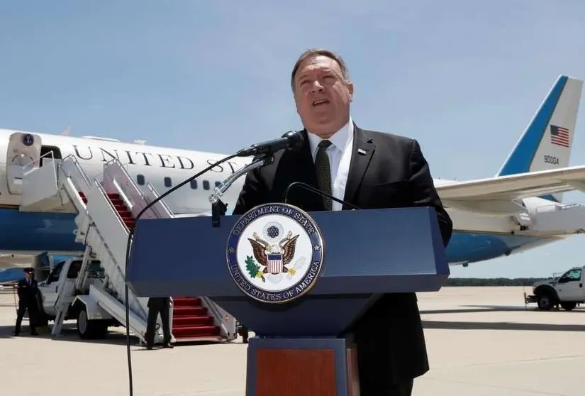 Pompeo antes de salir de EEUU con destino a Jeddah en Arabia Saudita. (Reuters)