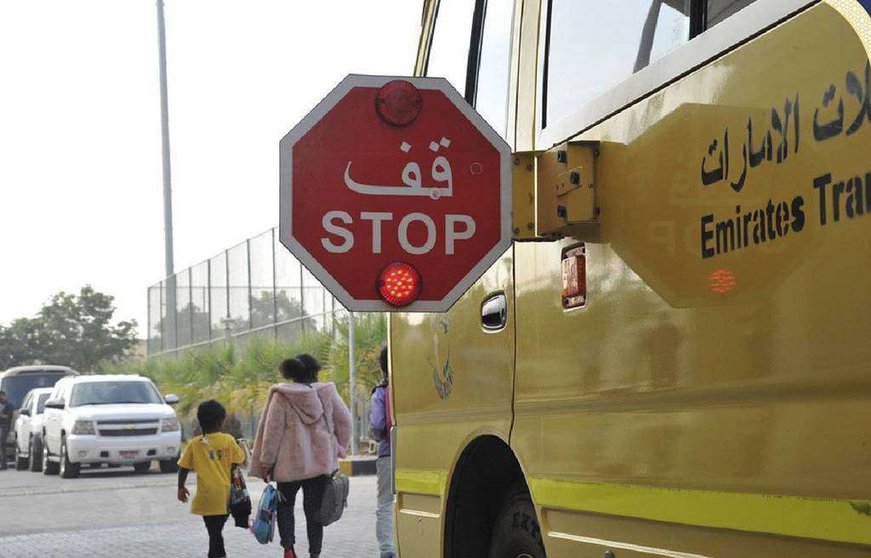A modo ilustrativo, un autobús escolar. (Policía de Abu Dhabi)