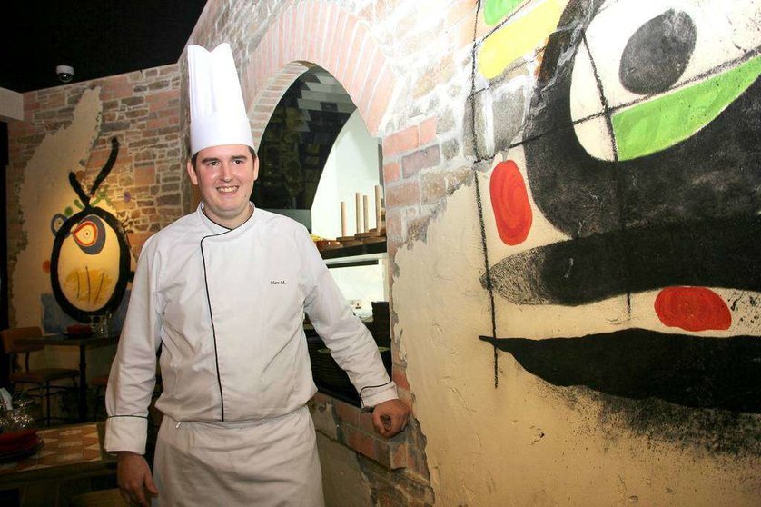 Marc Mañosa, chef del restaurante Bebemos, una taberna barcelonesa con todo su saber en el corazón de Dubai. (EL CORREO)
