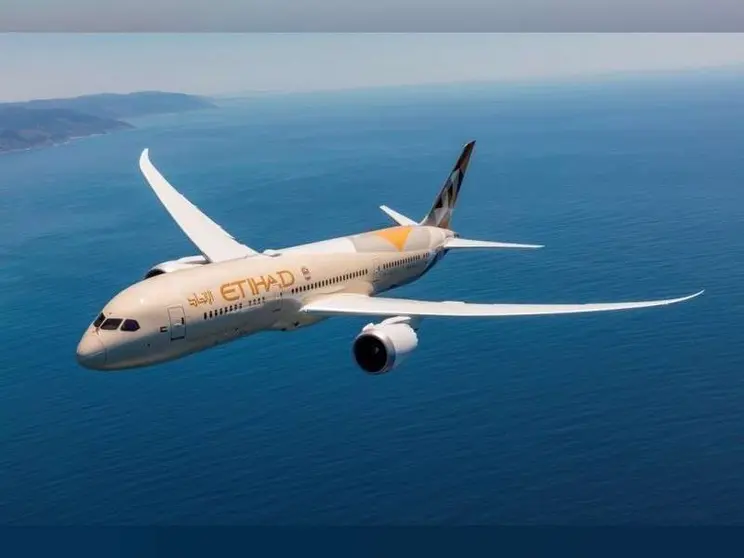 Un avión de la aerolínea de Abu Dhabi, Etihad Airways.