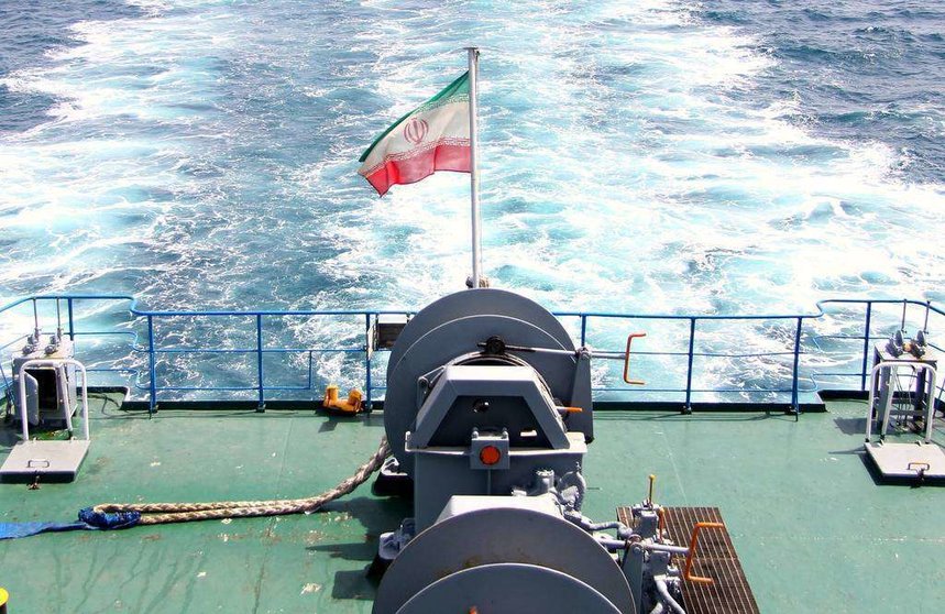 A modo ilustrativo, un barco iraní en el estrecho de Ormuz. (EL CORREO)
