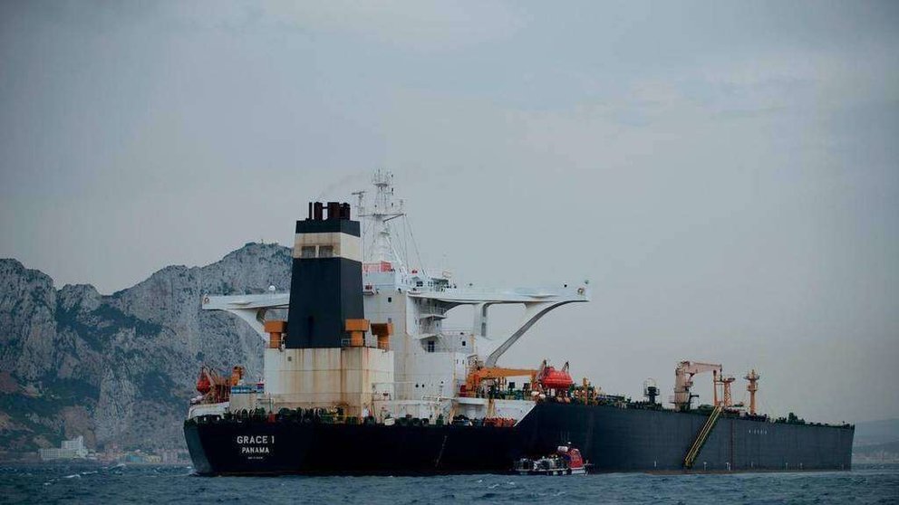 En la foto de AFP, el buque iraní Grace I en Gibraltar.