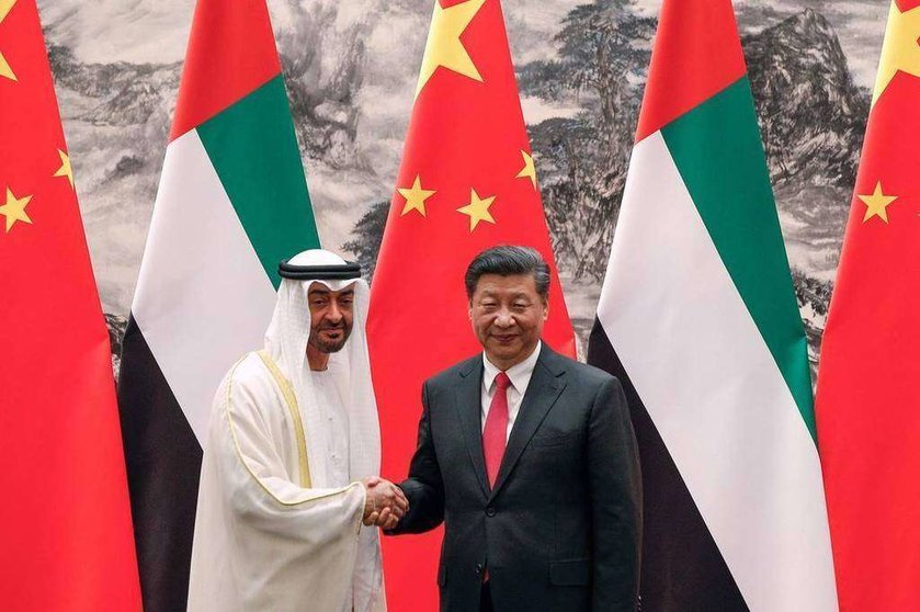 El presidente de EAU junto al presidente chino durante su visita a China en 2019.