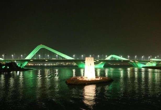 El puente Zayed en Abu Dhabi tendrá puerta de peaje.