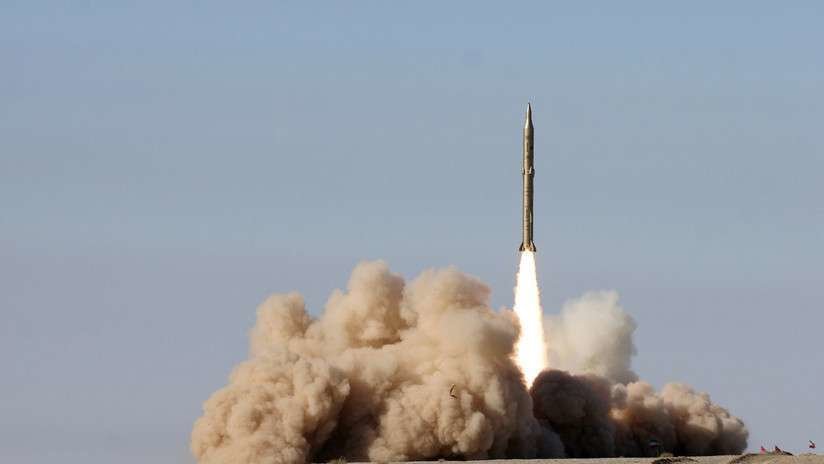 Prueba de un misil iraní tierra-tierra. Imagen difundida por Fars News el 12 de noviembre de 2008.