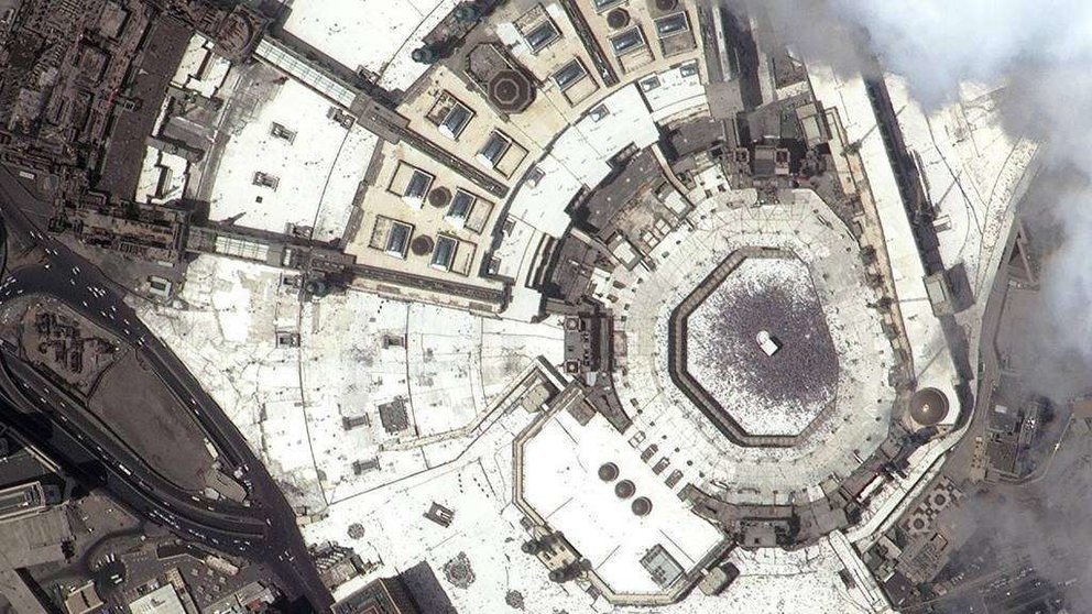 KhalifaSat tomó una imagen de la Gran Mezquita de La Meca el primer día de Eid Al Adha. 