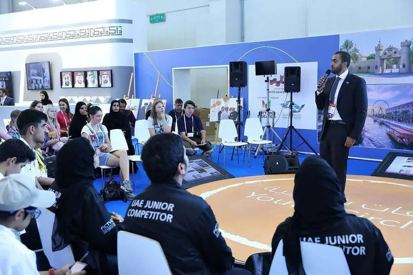 Mansour Al Mansouri, director general del Consejo Nacional de Medios de Emiratos Árabes, durante su participación en la III Cumbre Mundial Aqdar 2019. (WAM)