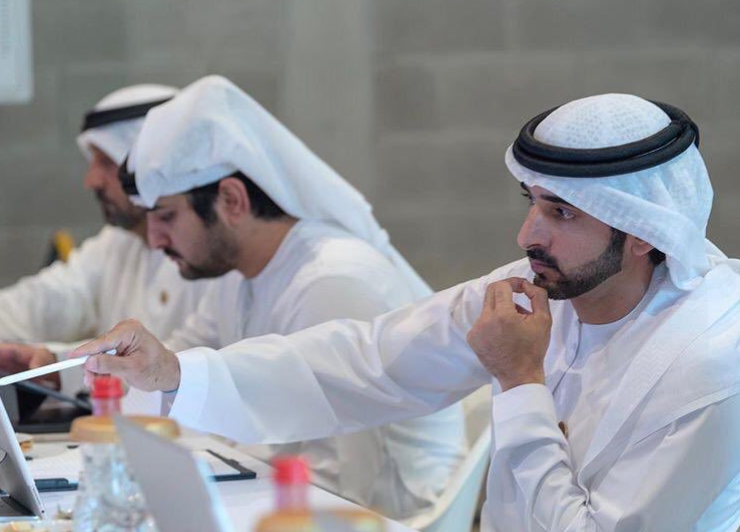 El jeque Hamdan en el sitio de la Expo 2020 de Dubai.