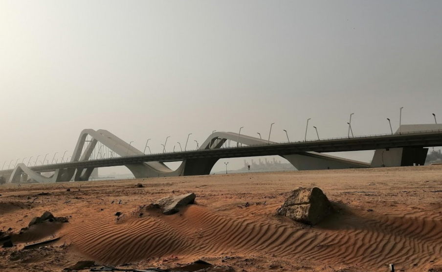 El puente Sheikh Zayed de Abu Dhabi. (EL CORREO)