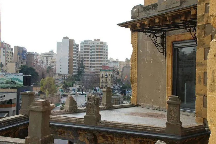 Vista de uno de sus balcones desde la azotea. (Rafa G. Garc&iacute;a de Cos&iacute;o)