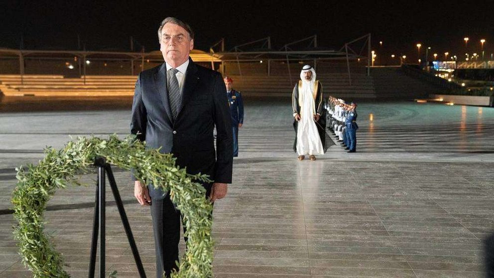 El presidente brasileño, Jair Bolsonaro, visitó Wahat Al Karama en Abu Dhabi en 2019. (WAM)