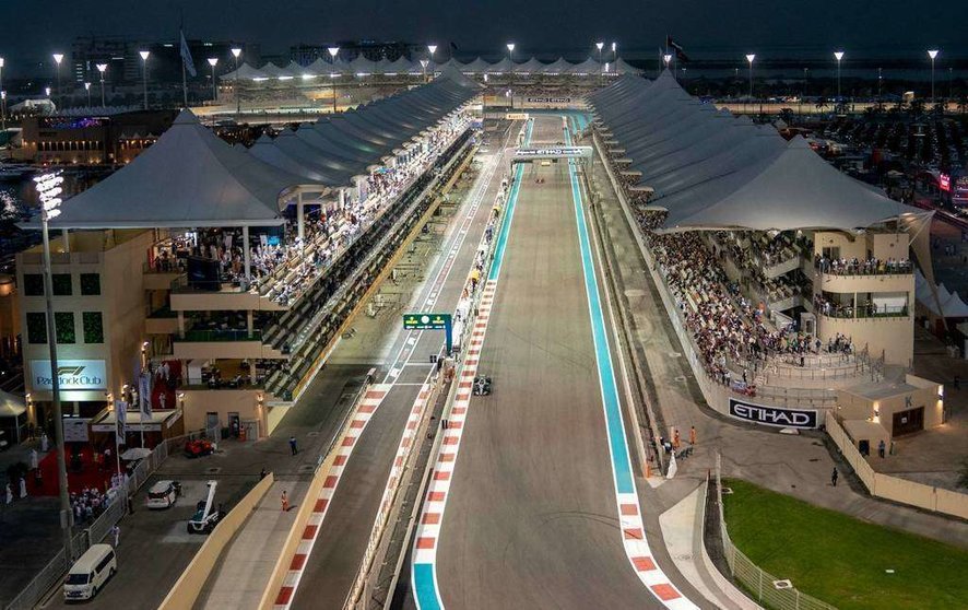 Perspectiva del Circuito de Yas Marina durante la celebración del Gran Premio de Abu Dhabi de Fórmula 1. (WAM)