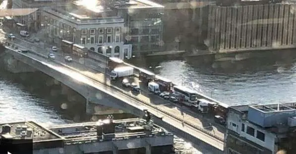 El puente de Londres donde ocurrió el ataque.