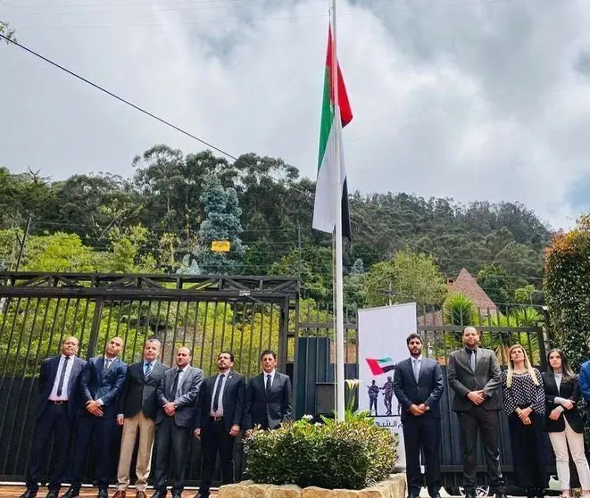 Personal de la Embajada de Emiratos Árabes en Bogotá.