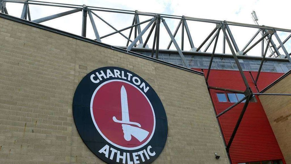 En la imagen de Reuters, el campo del Charlton Athletic.