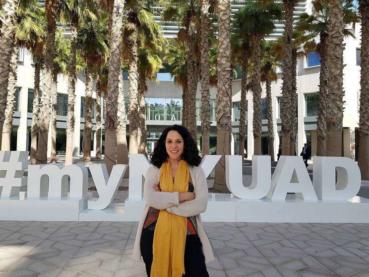 La filóloga arabista Layla Jreis, en la Universidad de Nueva York en Abu Dhabi, capital de Emiratos Árabes Unidos. (EL CORREO)