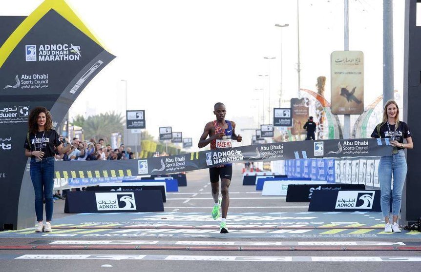 Llegada a meta del Maratón Adnoc de Abu Dhabi 2019. (WAM)