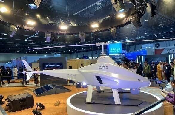 Primer dron fabricado en EAU. (Twitter)