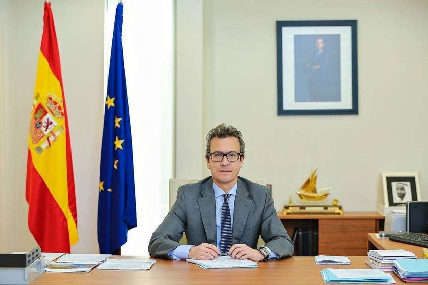 1-	Antonio Álvarez Barthe, embajador de España en Emiratos Árabes Unidos, en su despacho  en Abu Dhabi. (EL CORREO)