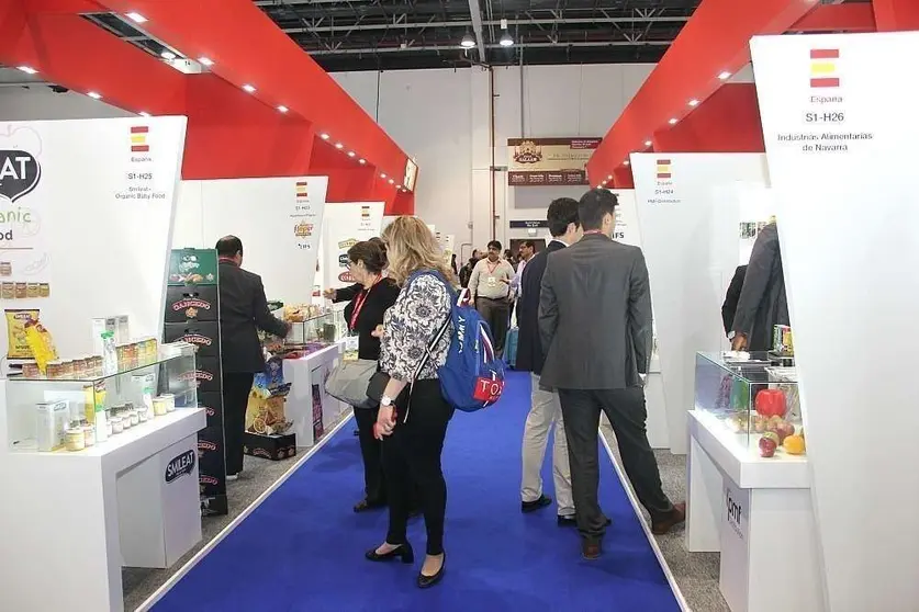 Empresas españolas durante la feria Gulfood en Dubai. (EL CORREO)