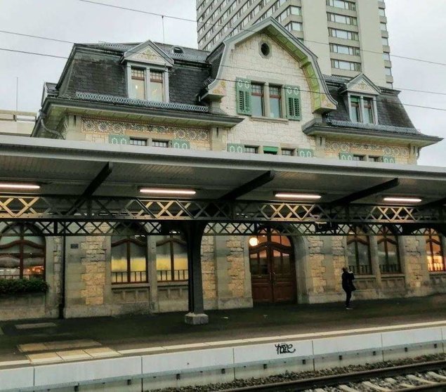 Estación ferroviaria en la ciudad suiza de Zúrich. (EL CORREO)