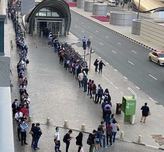 Una imagen de Twitter de una parada del Metro de Dubai.
