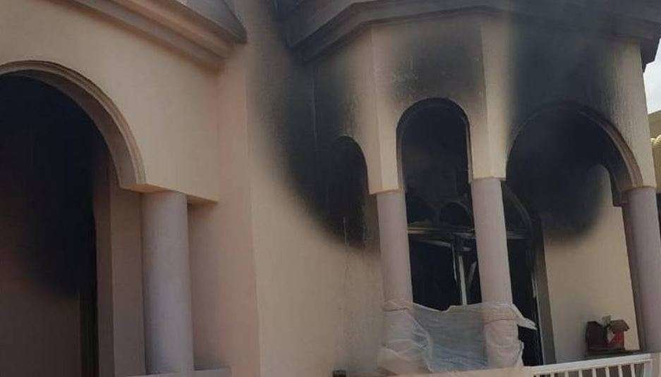 Una imagen difundida de la casa incendiada.