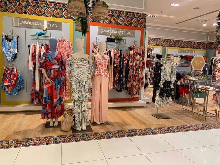 'Pop Up' dedicado a moda colombiana de verano en las Galeries Lafayette de Dubai Mall. (Cedida)
