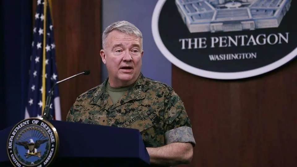 El jefe del Comando Central del Ejército de Estados Unidos, Kenneth Mackenzie. (Al Arabiya)