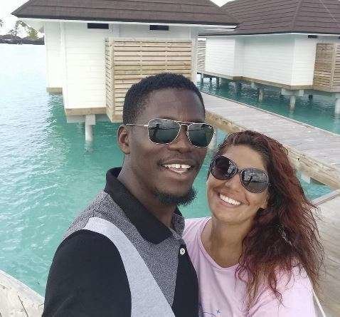 La pareja residente en Dubai en Maldivas. (The National)