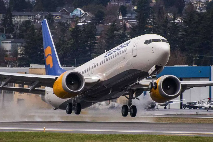 Avión de Icelandair, durante una operación de despegue. (Fuente externa)