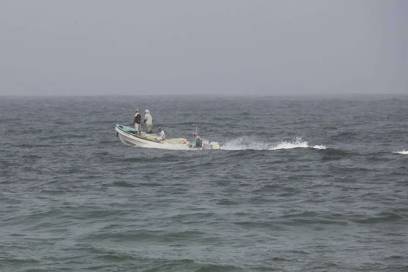 Pescadores en el Mar de Omán. (EL CORREO)