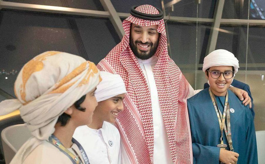 El príncipe Salman, ministro de Defensa de Arabia Saudita, durante una visita a Abu Dhabi. (WAM)